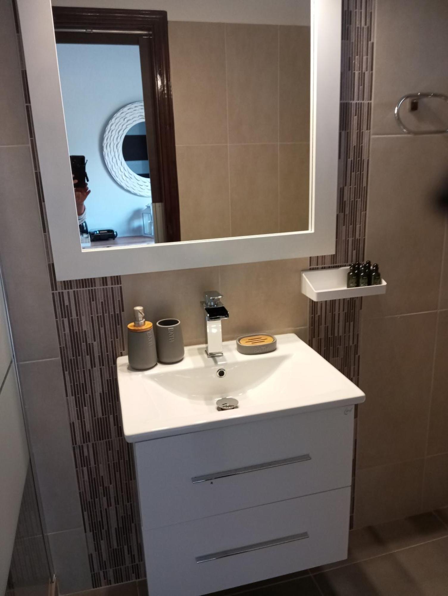 Machi Rooms باتيتيري المظهر الخارجي الصورة